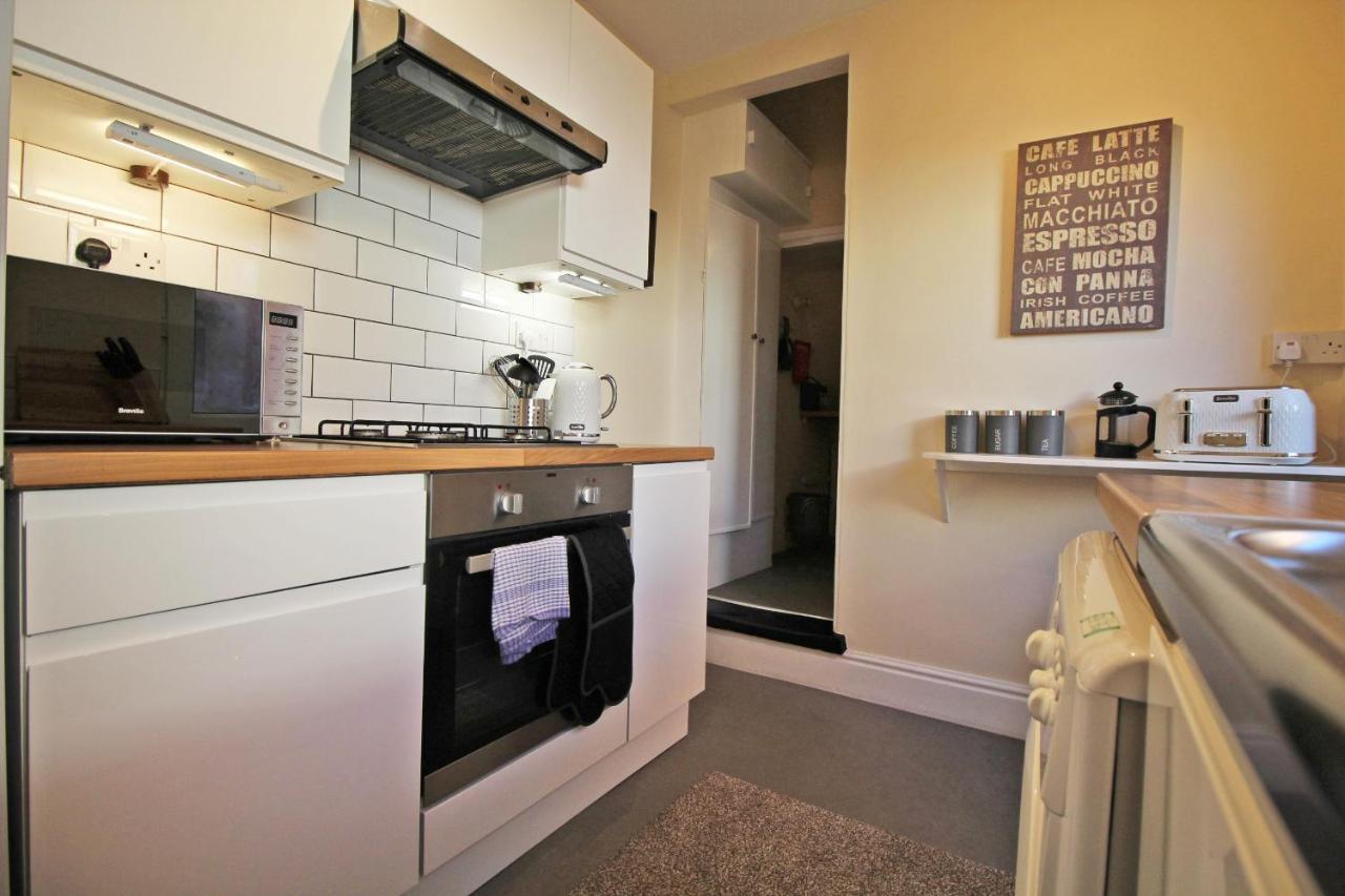 2 Bed, Up To 6 Guests Near Chester City Centre Exterior foto